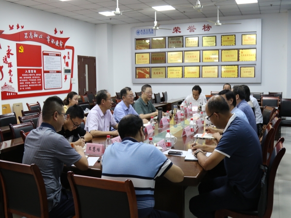 EFjy_1656466939568044186.jpg 7I1A5324.jpg