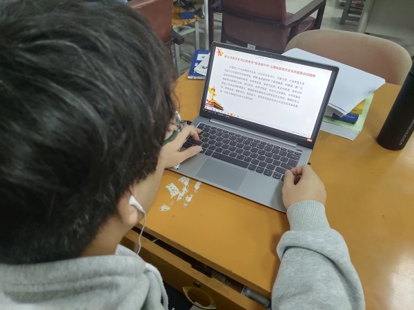 EmvT_1667222320845049368.jpg 员工二支部.jpg